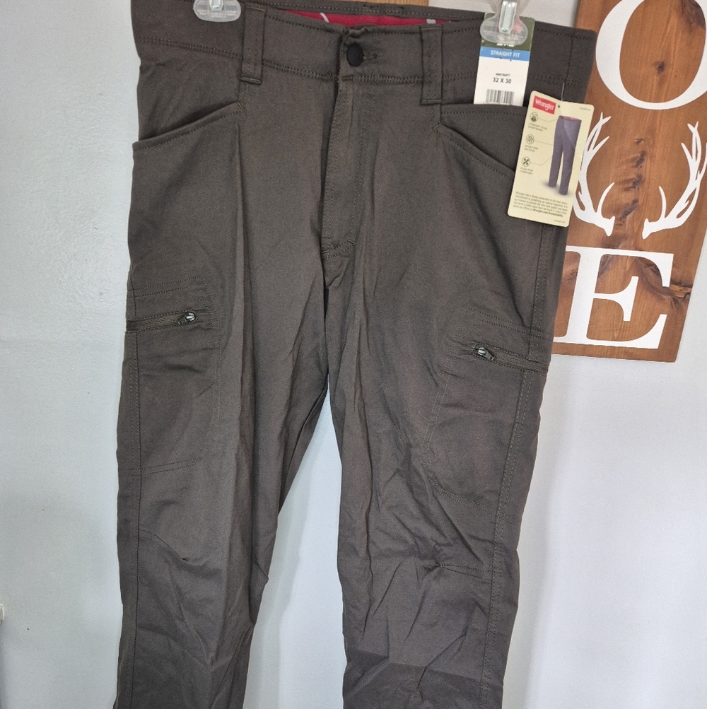 Wrangler Men's Outdoor Performance Cargo Pants Comfort Flex Waistband NWT - Picture 2 of 8